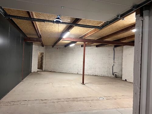 Magazijn/ opslagplaats vlakbij N47 te Dendermonde - vlotte verbinding met E17