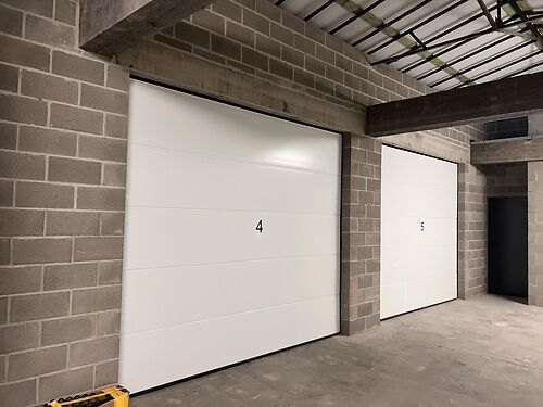 Magazijn/ opslagplaats vlakbij N47 te Dendermonde - vlotte verbinding met E17