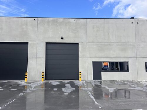 Nieuwbouw KMO-unit vlakbij de E17 te Waregem - LAATSTE 2 UNITS TE HUUR