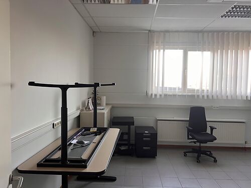 Kantoren langs de Knokkebaan te Maldegem