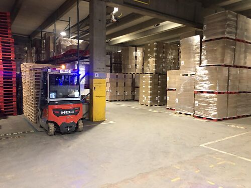 Logistiek magazijn te Dendermonde, strategisch gelegen tussen Gent, Antwerpen en Brussel