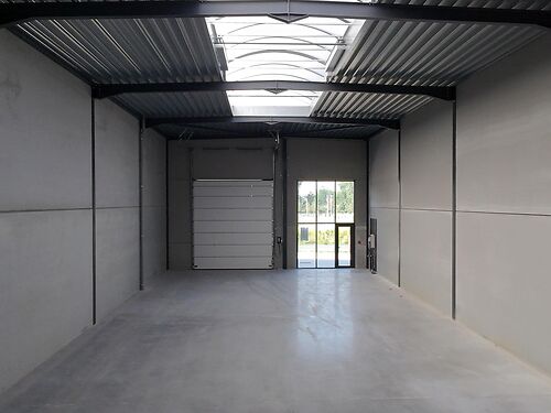 Nieuwbouw KMO-unit te Dentergem, centraal tussen Waregem, Deinze en Tielt